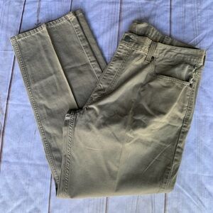 Levi's 559 Tan Jeans Size 40” W x 32” L